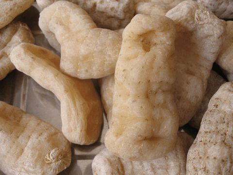 多數(shù)人認(rèn)識(shí)天麻都是了解了它的藥用價(jià)值.jpg